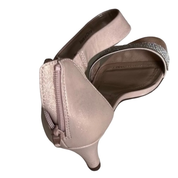 Style & Co Sparkly, dressy heels. Peach with stones on toe strap. Zipper back - Picture 3 of 4